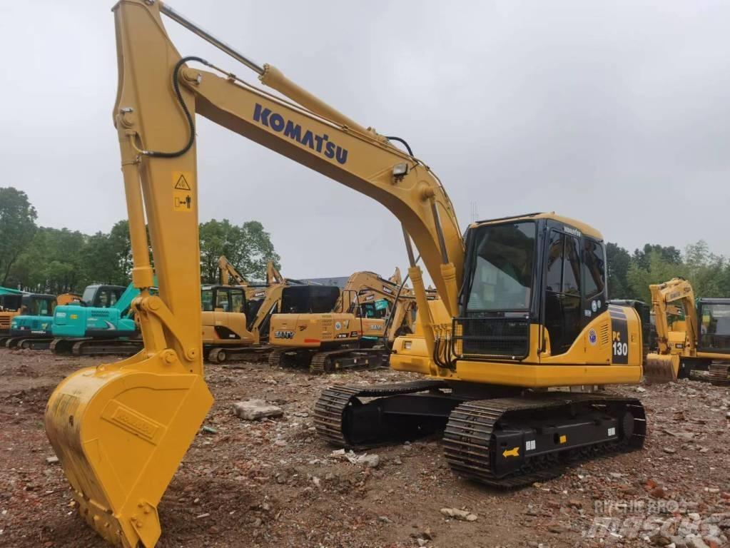 Komatsu PC 130 Vidēja lieluma ekskavatori 7 t - 12 t