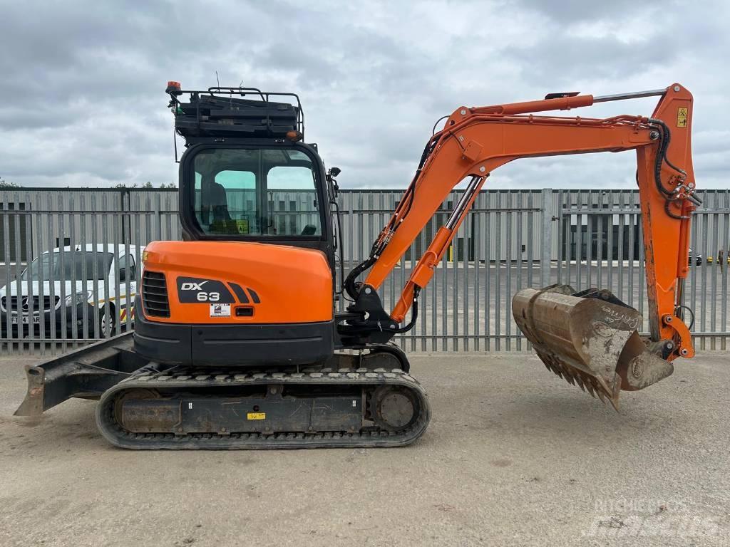 Doosan DX 63-3 Kāpurķēžu ekskavatori