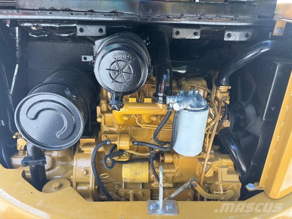 CAT 305 C CR Mini ekskavatori < 7 t