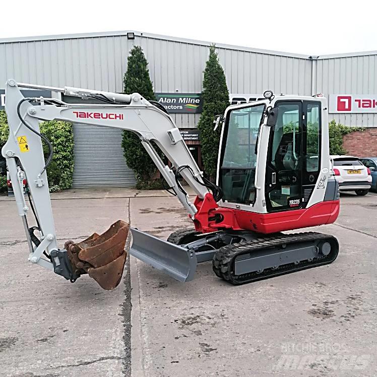 Takeuchi TB235 Mini ekskavatori < 7 t