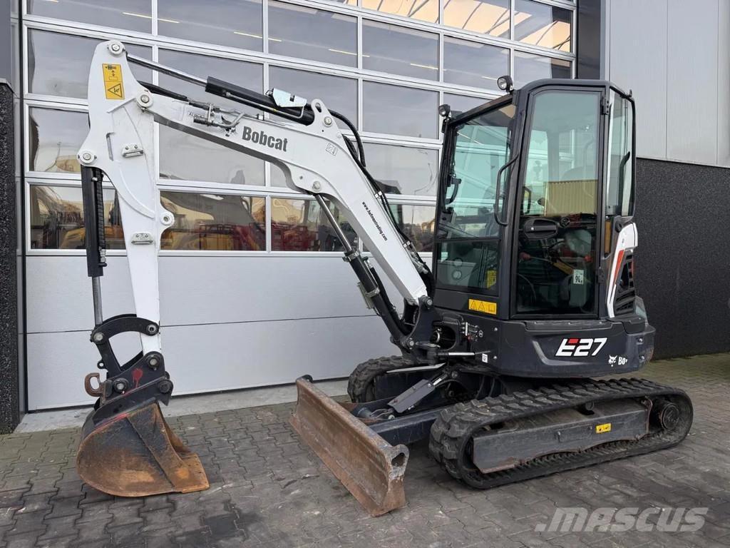 Bobcat E27 Mini ekskavatori < 7 t