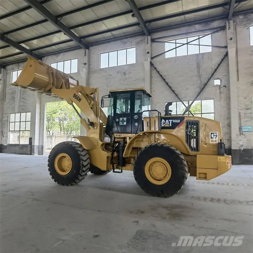 CAT 966H Iekrāvēji uz riteņiem