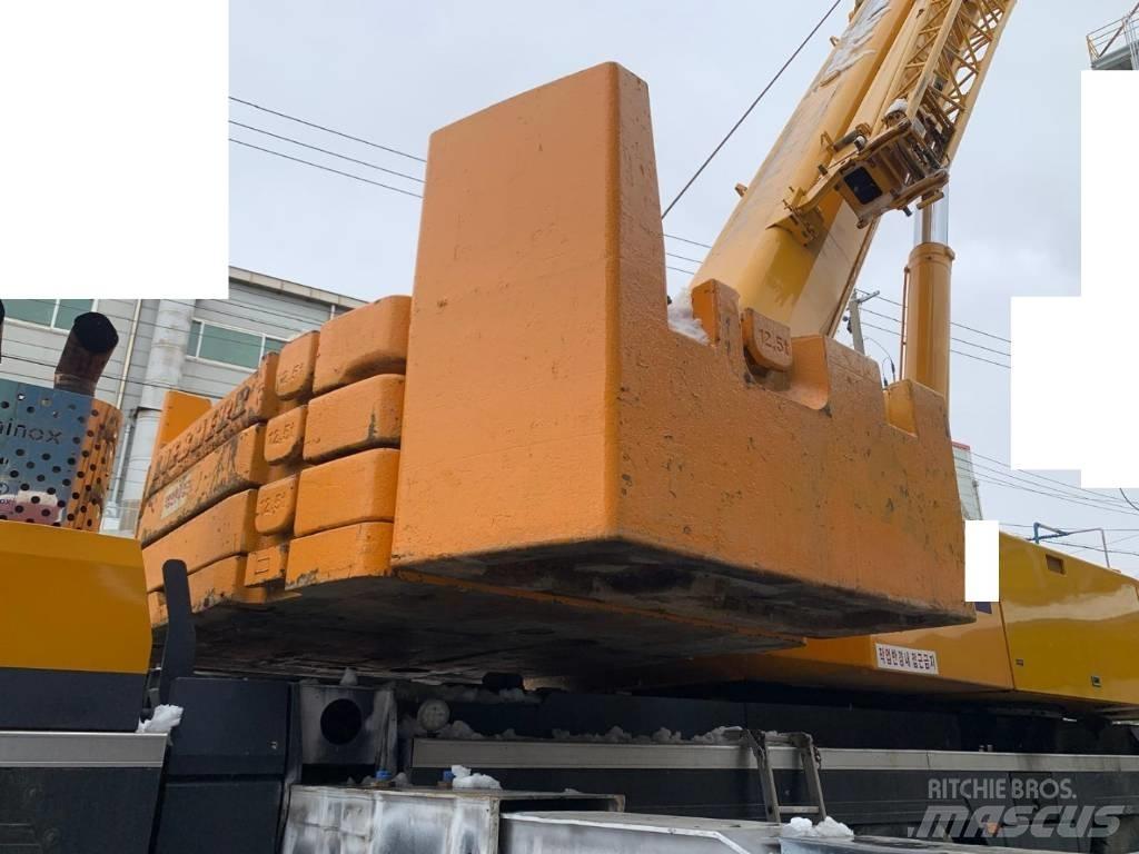 Liebherr LTM 1250-1 Visurgājēji celtņi