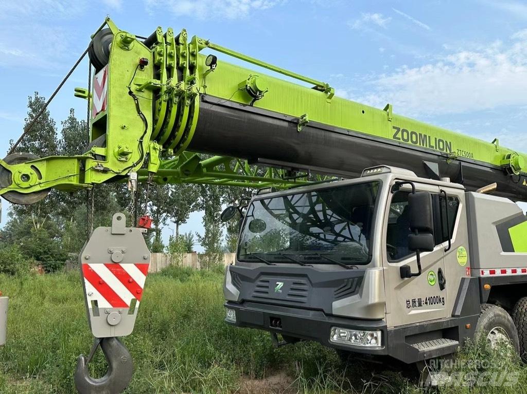 Zoomlion ZTC500A Visurgājēji celtņi