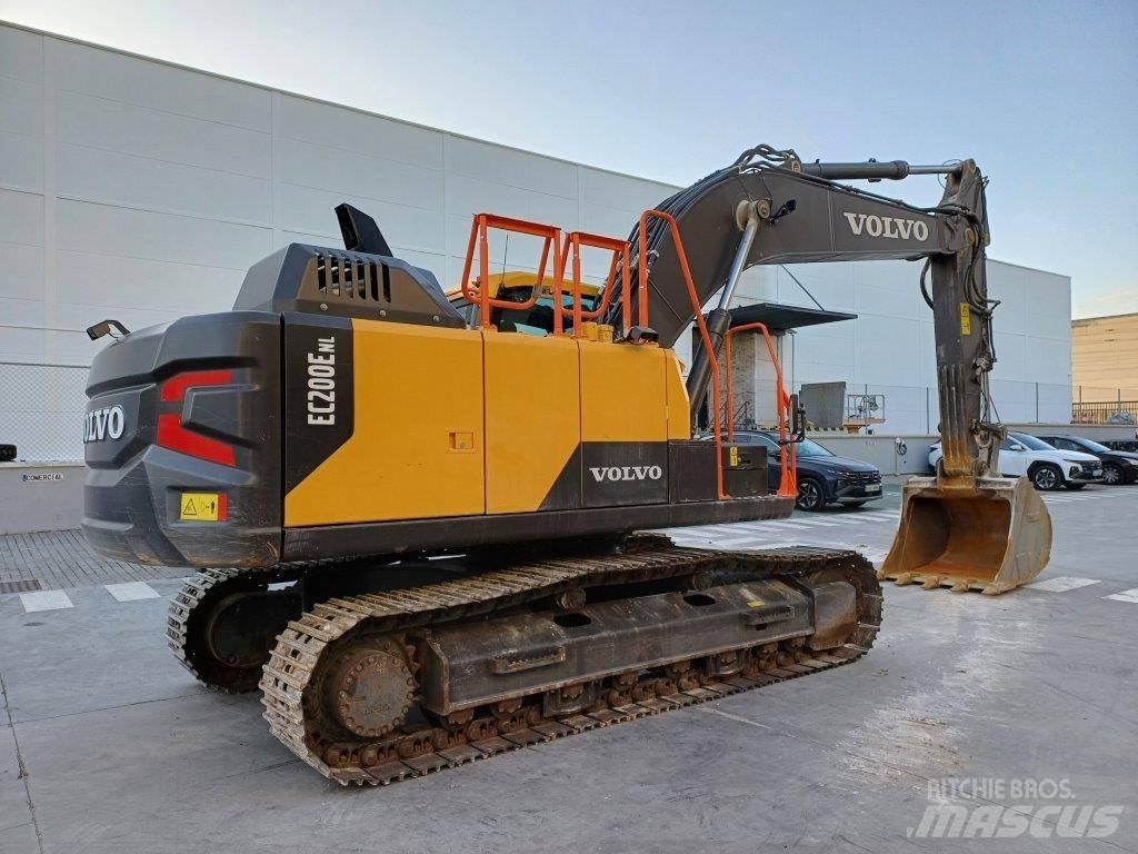 Volvo EC200E NL Kāpurķēžu ekskavatori