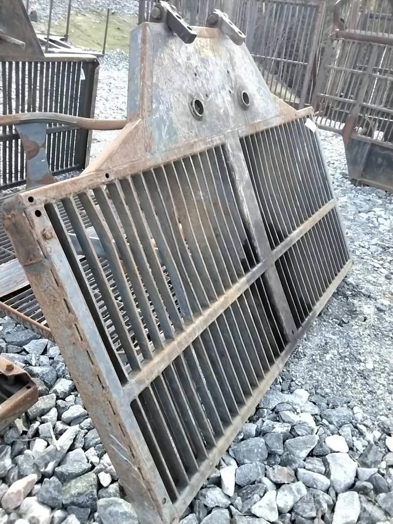 Valmet 840.3 Citas sastāvdaļas