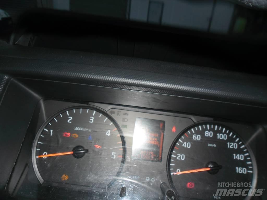 Nissan 35.15 Evakuatori