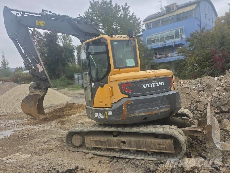 Volvo ECR 88 D Vidēja lieluma ekskavatori 7 t - 12 t