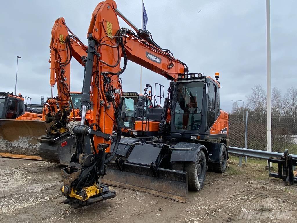 Doosan DX170W-5 Ekskavatori uz riteņiem