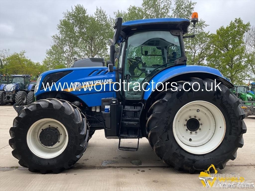 New Holland T 7.245 Traktori