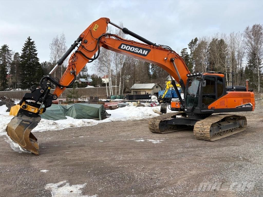 Doosan DX 255 LC-7 Kāpurķēžu ekskavatori