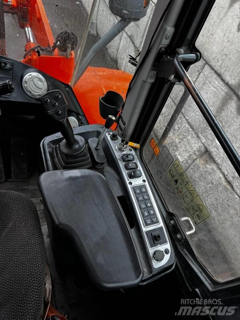 Doosan DL250-5 Iekrāvēji uz riteņiem