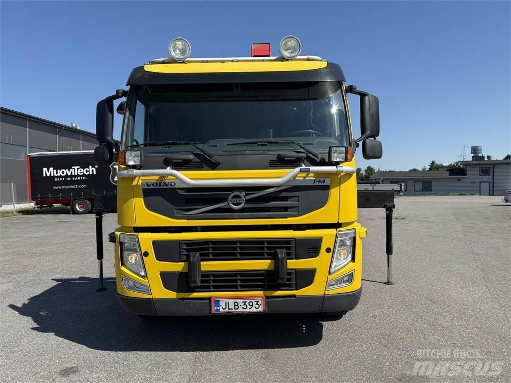 Volvo FM 370 6X2 Smagās mašīnas ar celtni