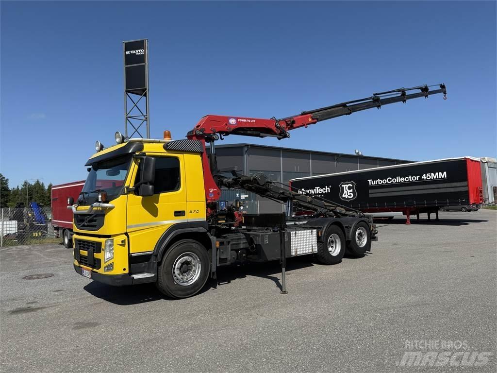 Volvo FM 370 6X2 Smagās mašīnas ar celtni