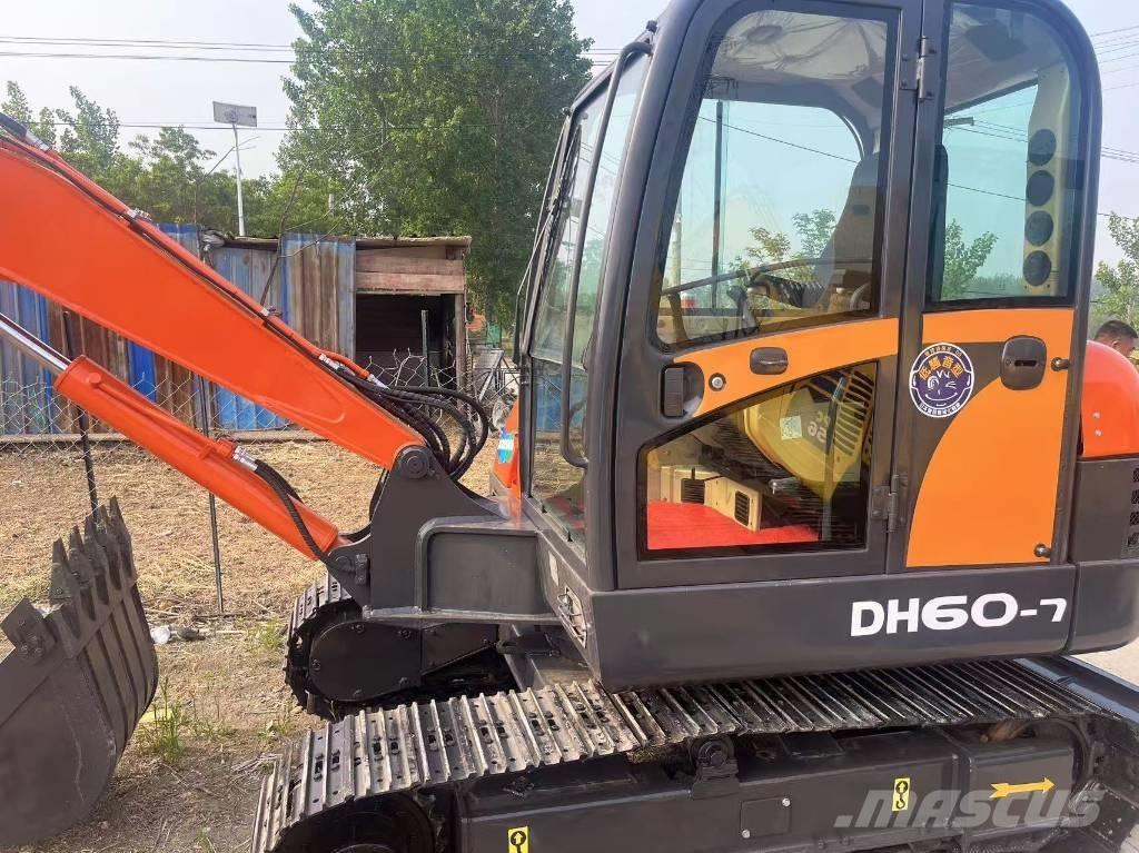Doosan DH 60 Mini ekskavatori < 7 t