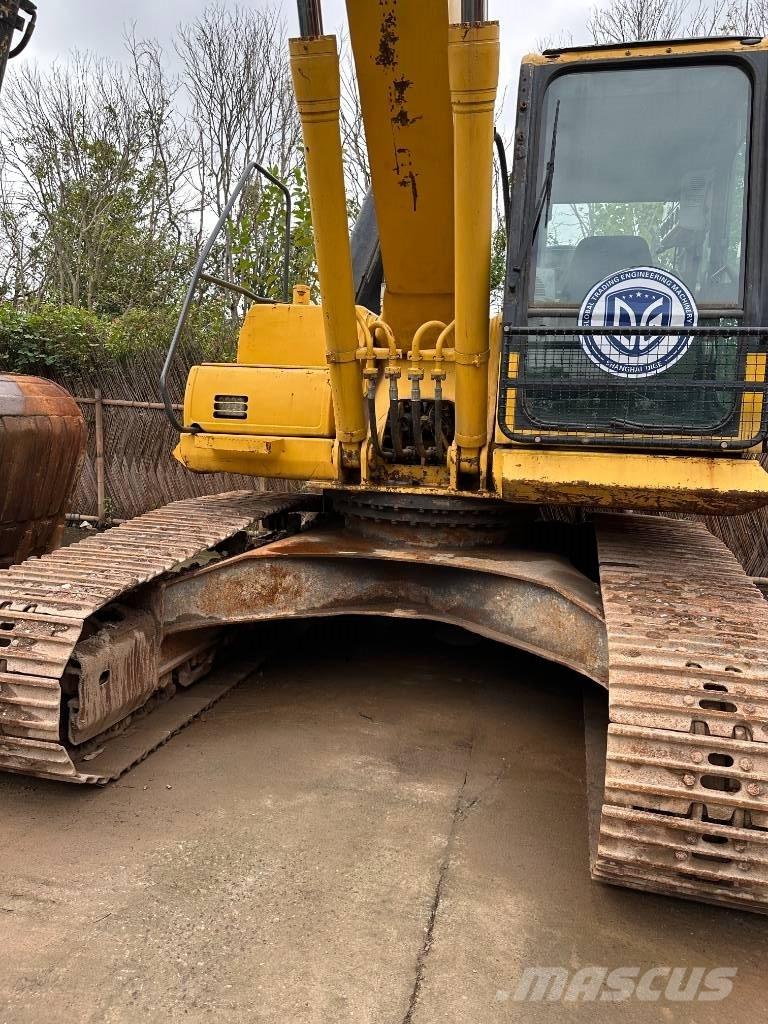 Komatsu PC 220-8 Kāpurķēžu ekskavatori