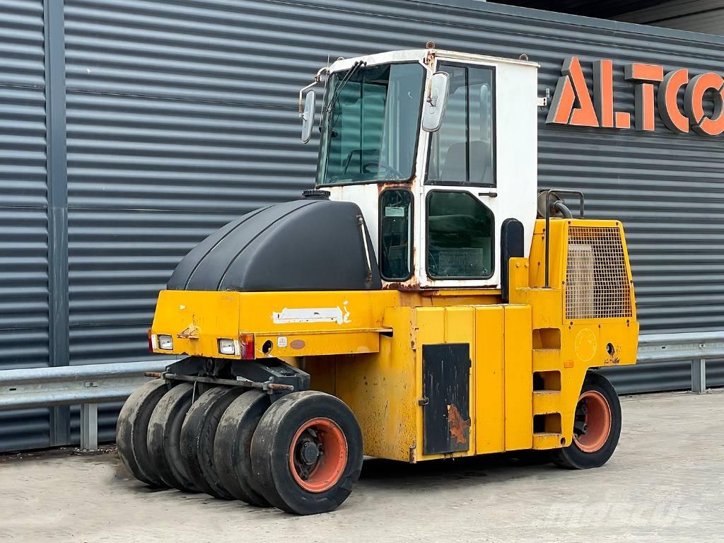 Dynapac CP 142 Pneimatiskie veltņi