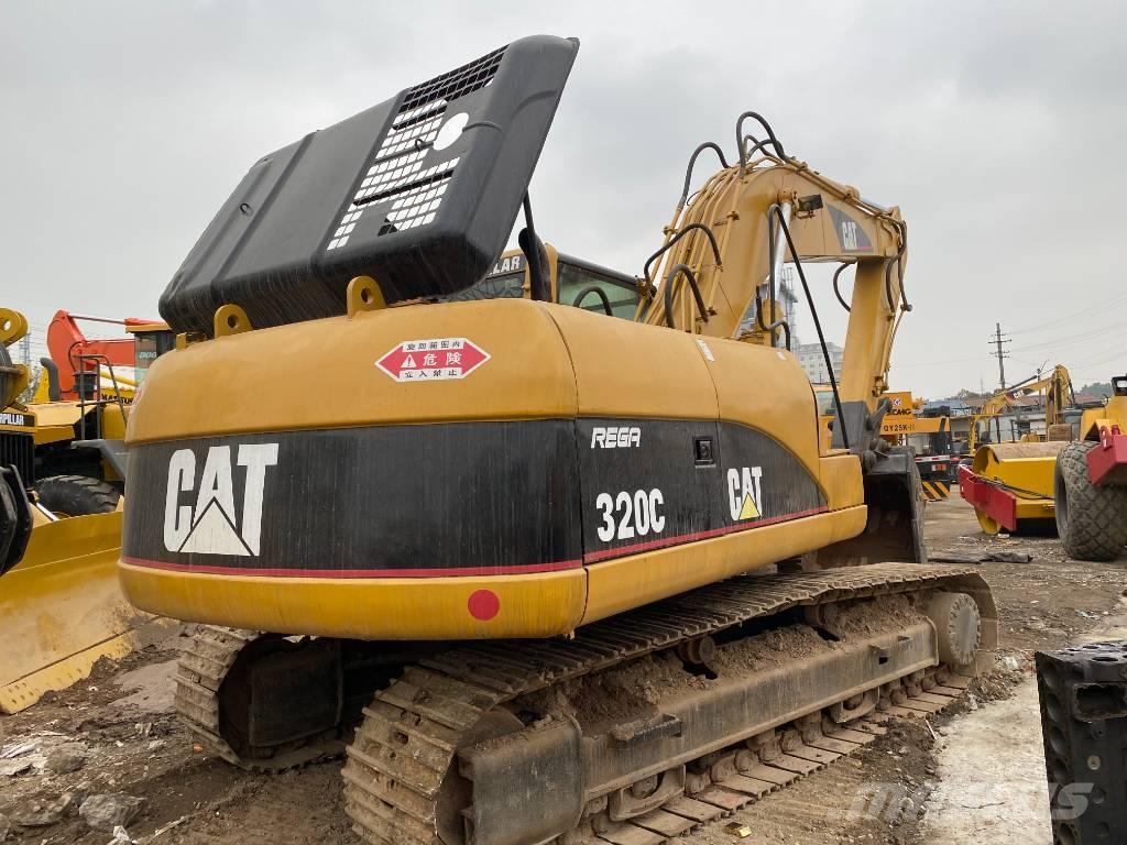 CAT 320 C Kāpurķēžu ekskavatori