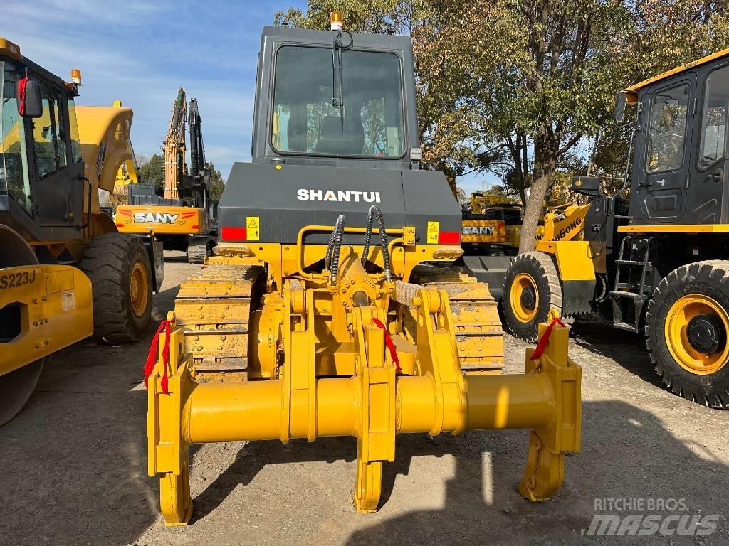 Shantui SD 16 Kāpurķēžu buldozeri