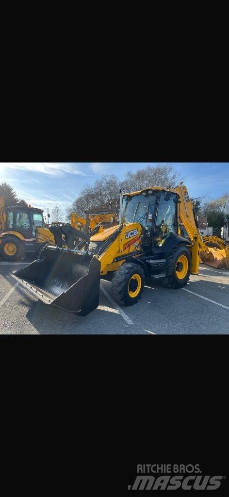 JCB 3CX Ekskavatori-iekrāvēji