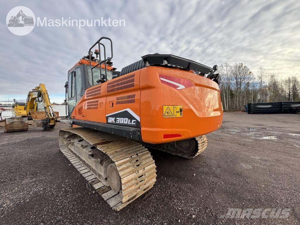 Doosan DX 300 LC Kāpurķēžu ekskavatori