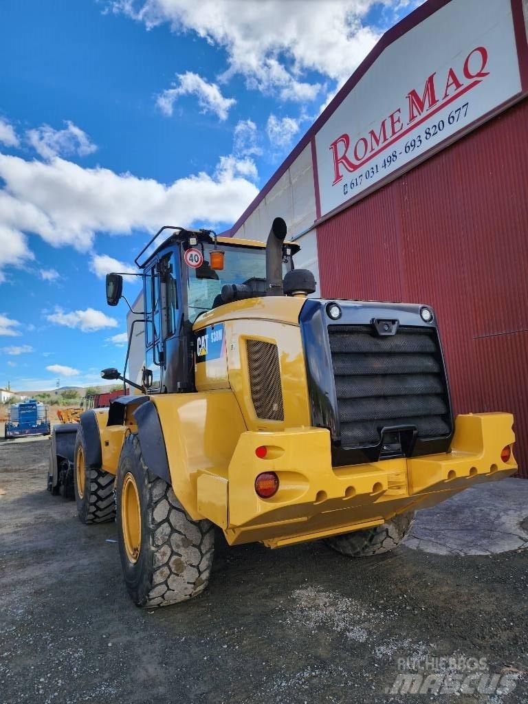 CAT 938M Iekrāvēji uz riteņiem