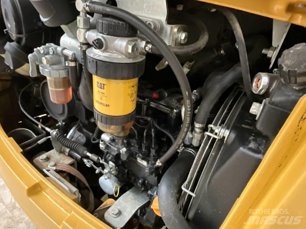 CAT 301.7 D Mini ekskavatori < 7 t