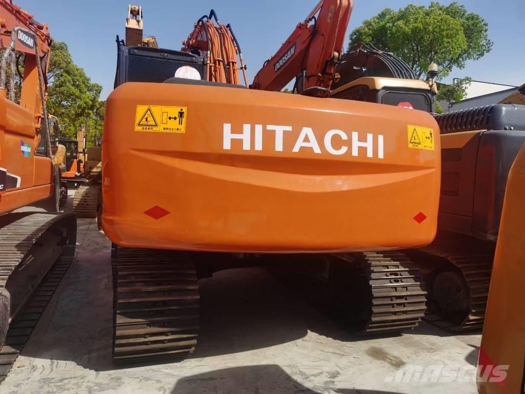 Hitachi ZX 210 Kāpurķēžu ekskavatori