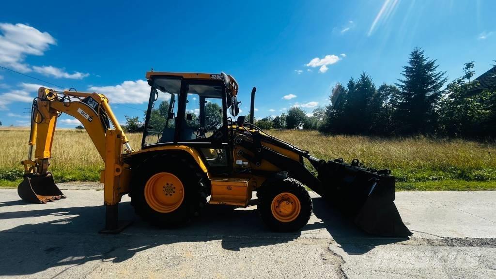 CAT 428 C Ekskavatori-iekrāvēji
