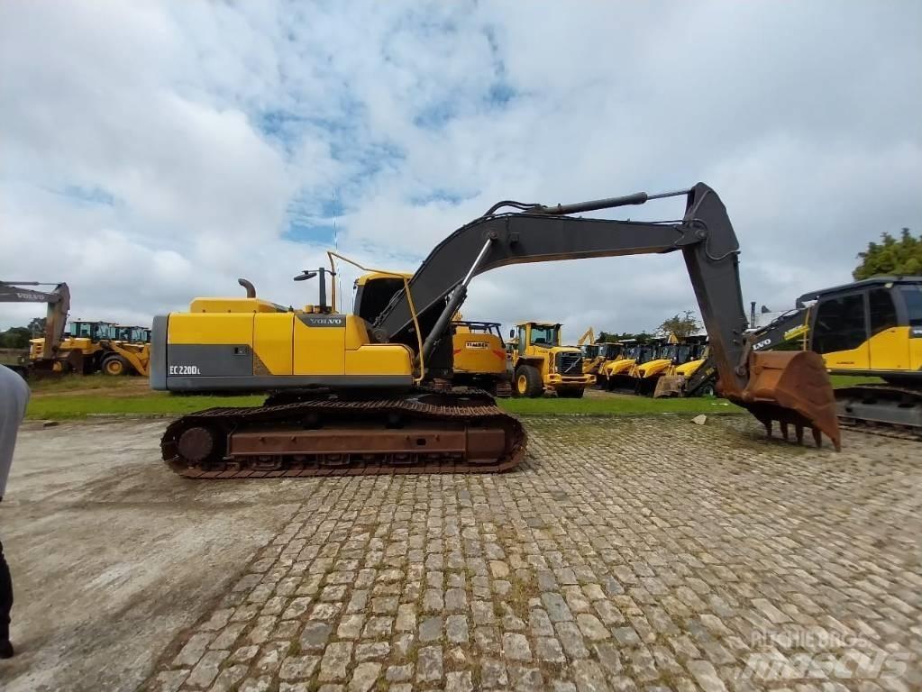 Volvo EC 220 DL Kāpurķēžu ekskavatori