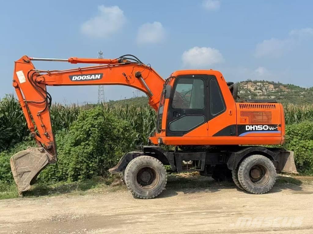 Doosan DH 150 W-7 Kāpurķēžu ekskavatori