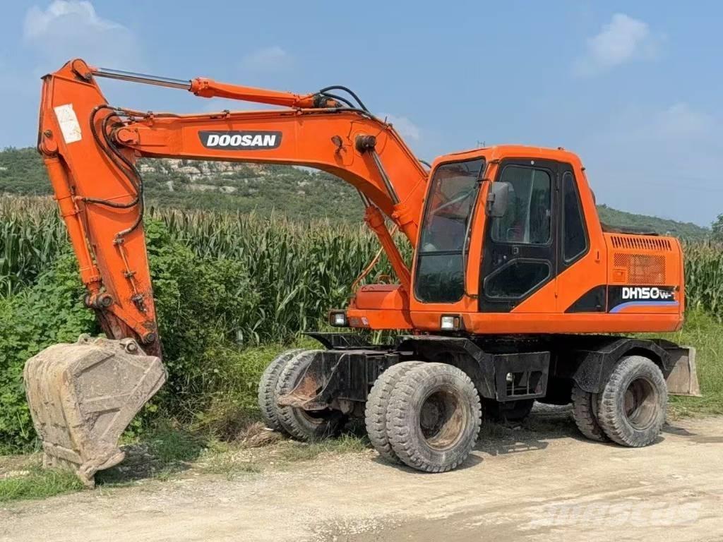Doosan DH 150 W-7 Kāpurķēžu ekskavatori
