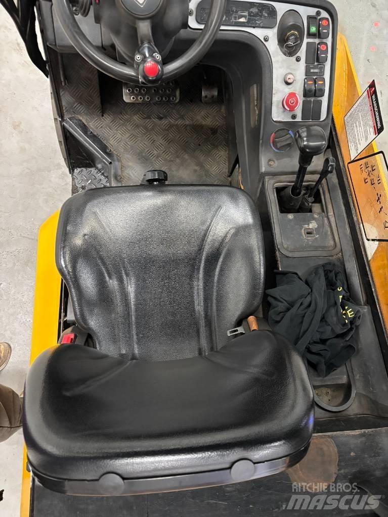 Hyster H7.00XL Tehnika ar dīzeļa dzinēju