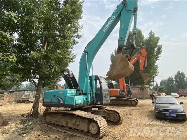 Kobelco SK200-8 Kāpurķēžu ekskavatori