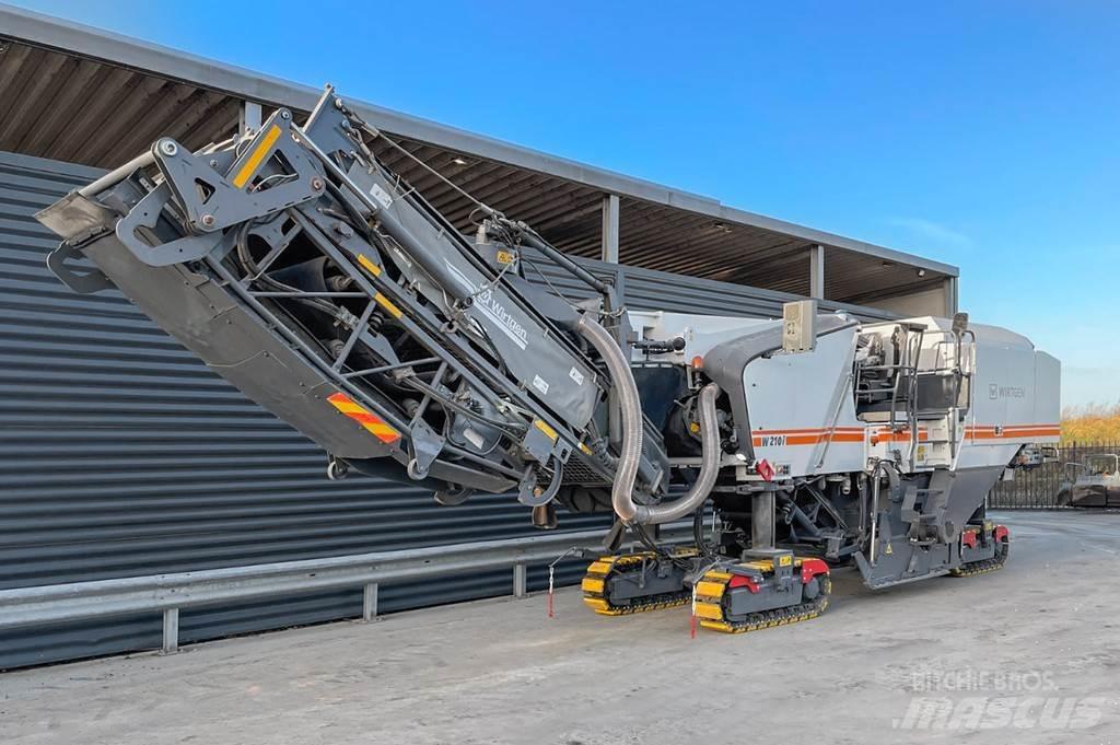 Wirtgen W 210 I Asfalta dzesēšanas iekārtas