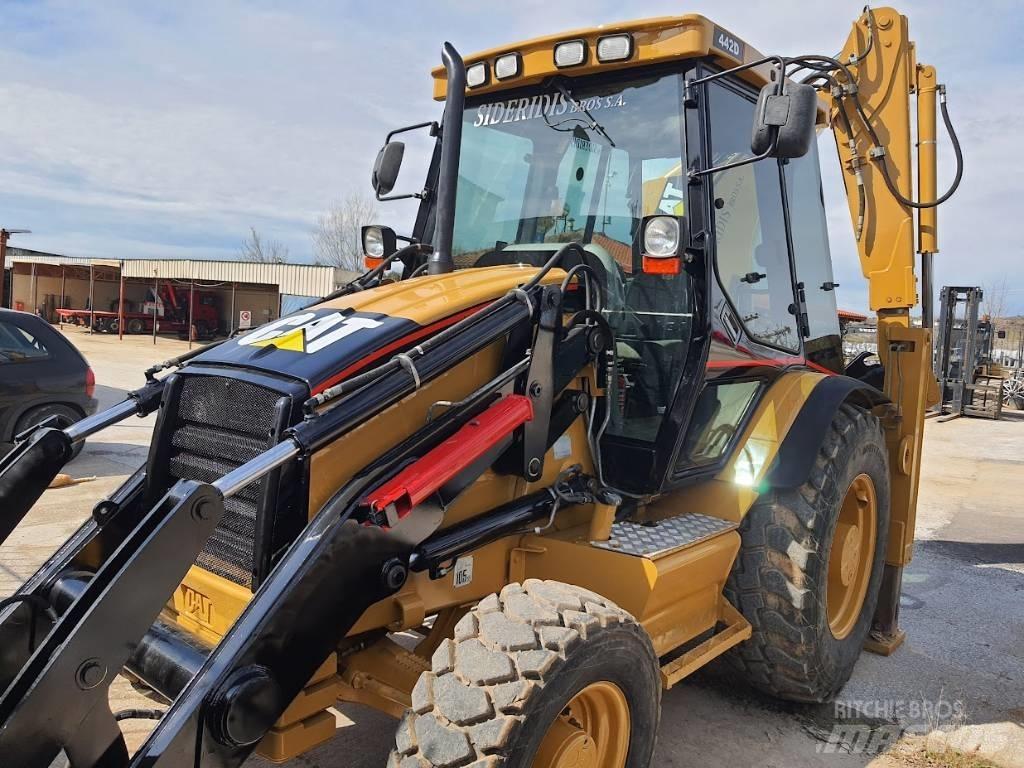 CAT 442 D 4x4 Ekskavatori-iekrāvēji