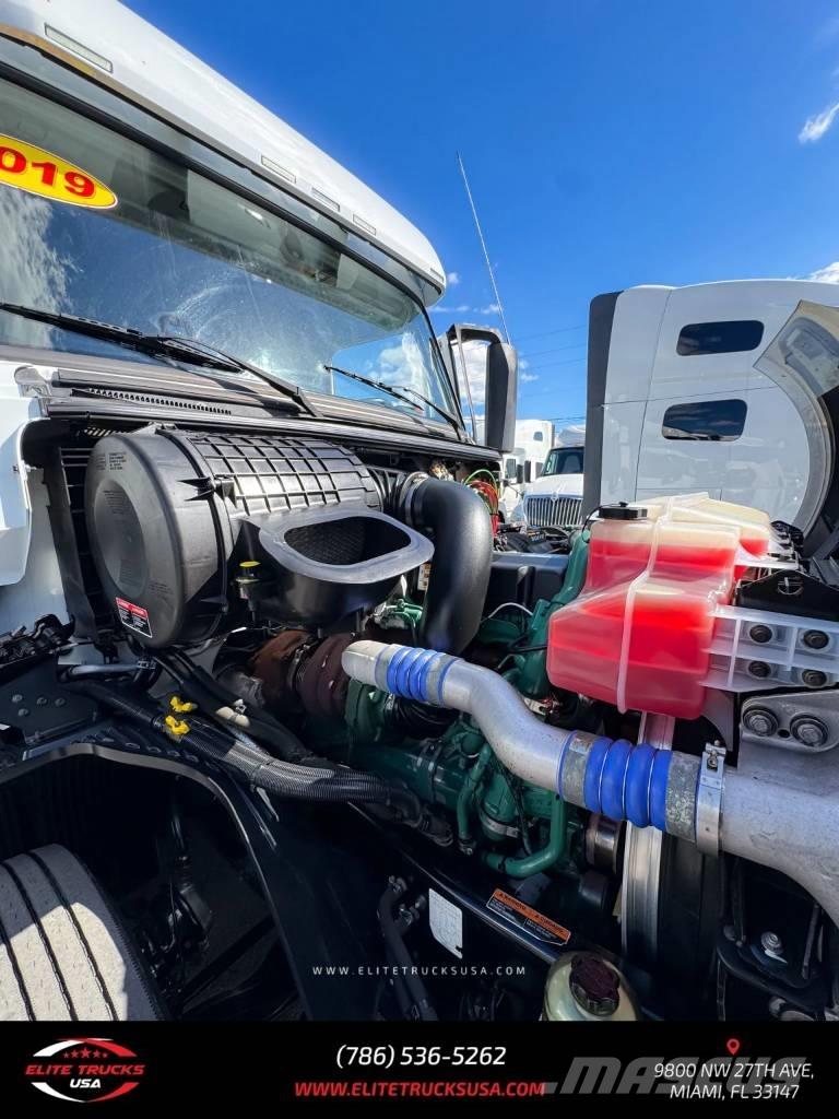 Volvo Commercial VNL Vilcēji