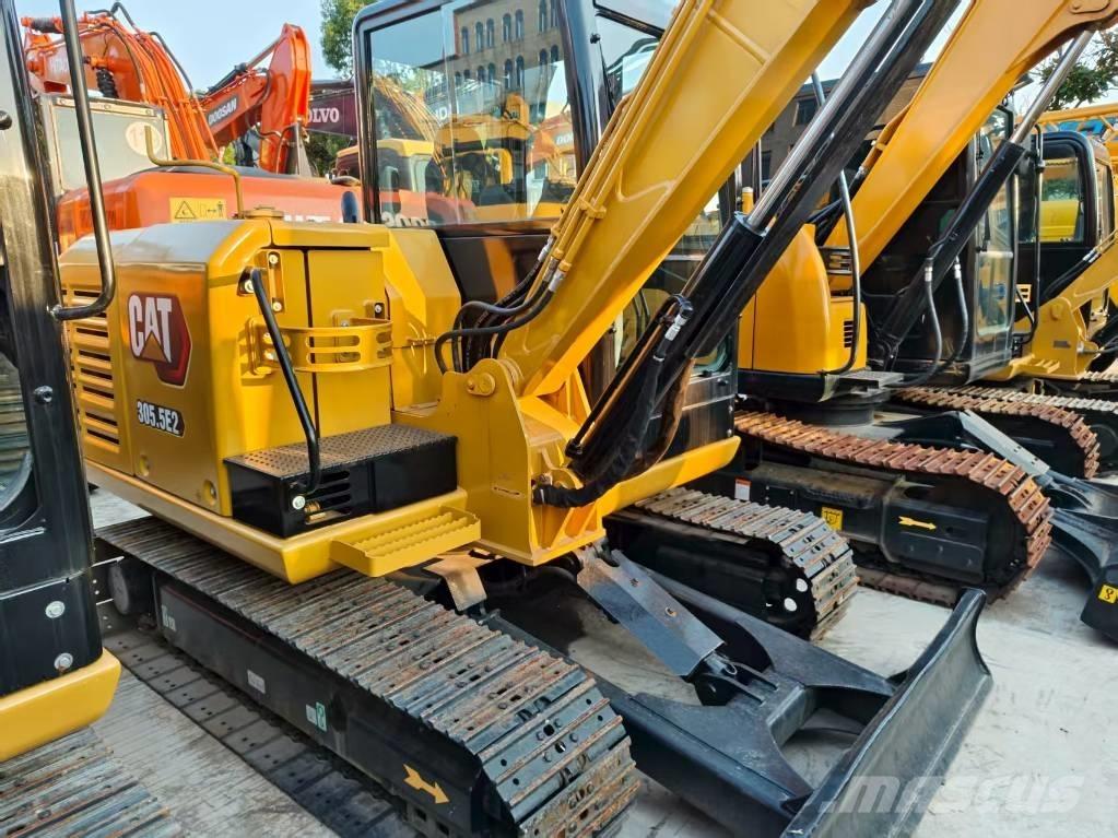 CAT 305.5e2 Mini ekskavatori < 7 t