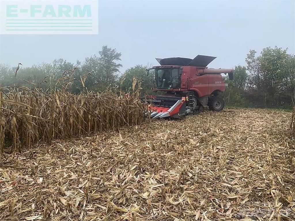 Case IH 7250 Ražas novākšanas kombaini
