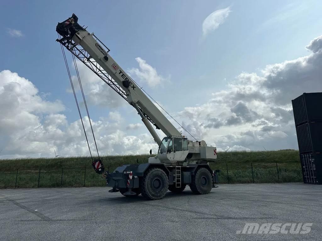 Terex A600 Celtņi nelīdzenām virsmām