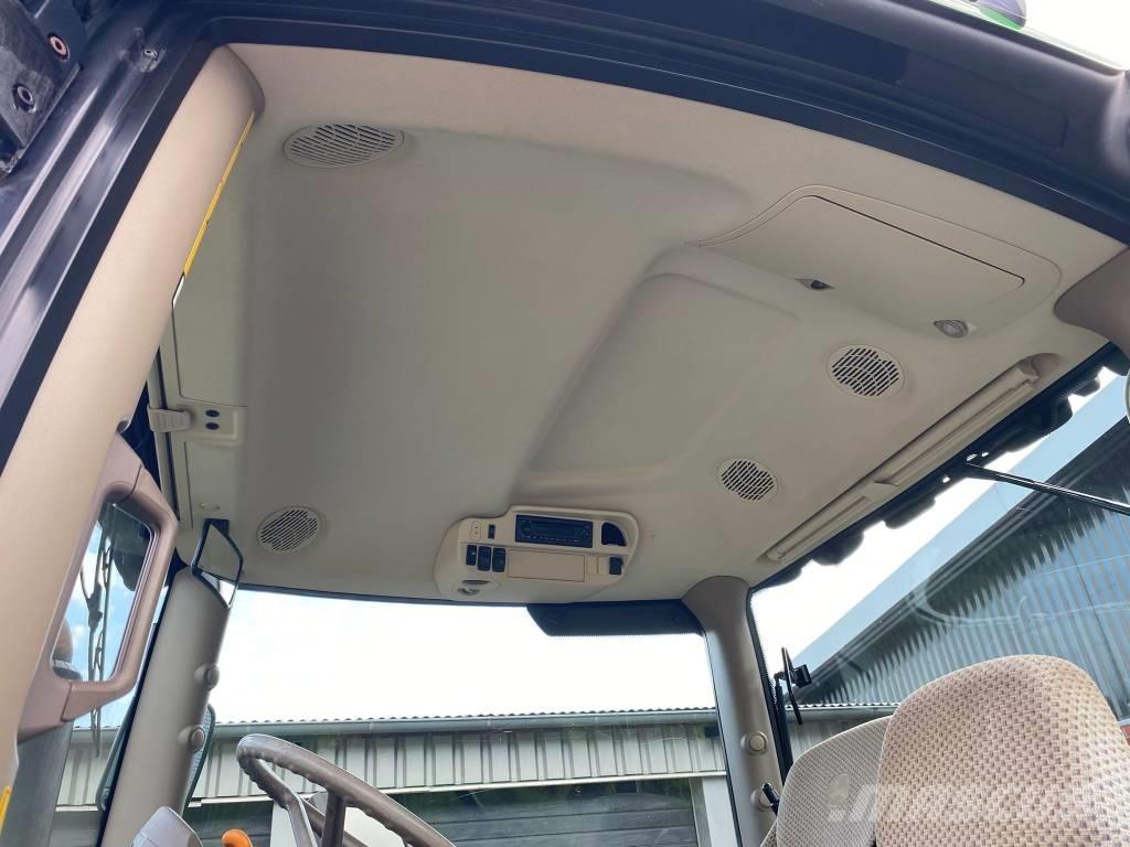 John Deere 6155 R Traktori