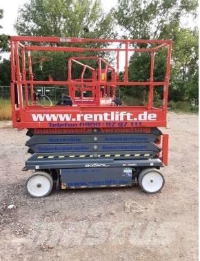 SkyJack SJ III 3226 Šķerveida pacēlāji