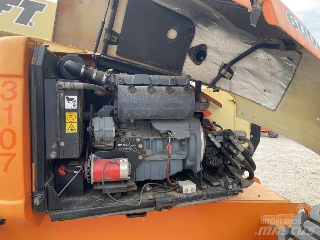 JLG 600AJ Strēles pacēlāji