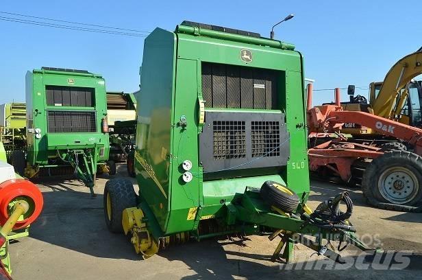 John Deere 592 Rituļu preses
