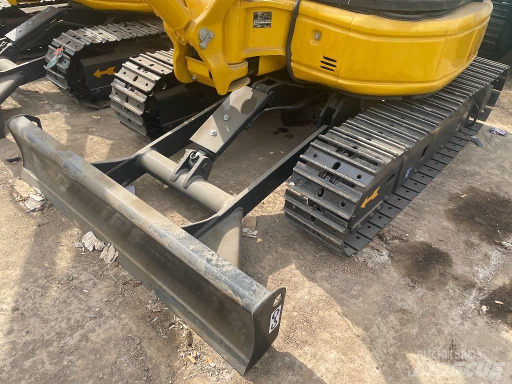 Komatsu PC 30 Mini ekskavatori < 7 t