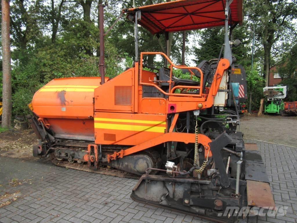 Demag DF 65 C  DF 115 Asfalta klājēji