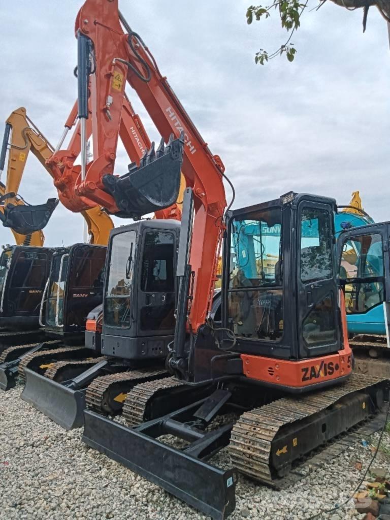 Hitachi zx55 Kāpurķēžu ekskavatori