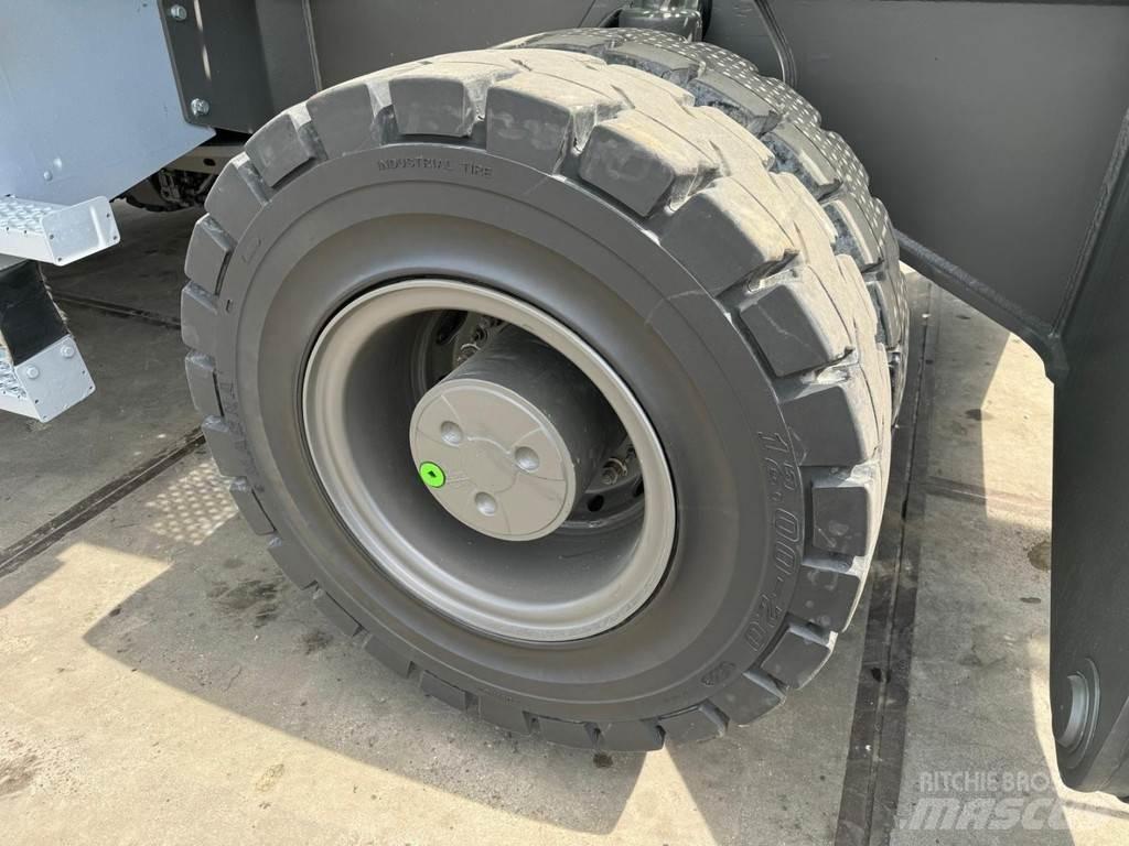 Sennebogen 830M E Industriālie iekrāvēji