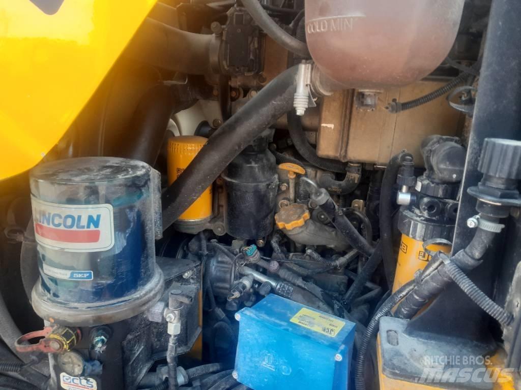 JCB TM 320 S Lauksaimniecības pacēlāji