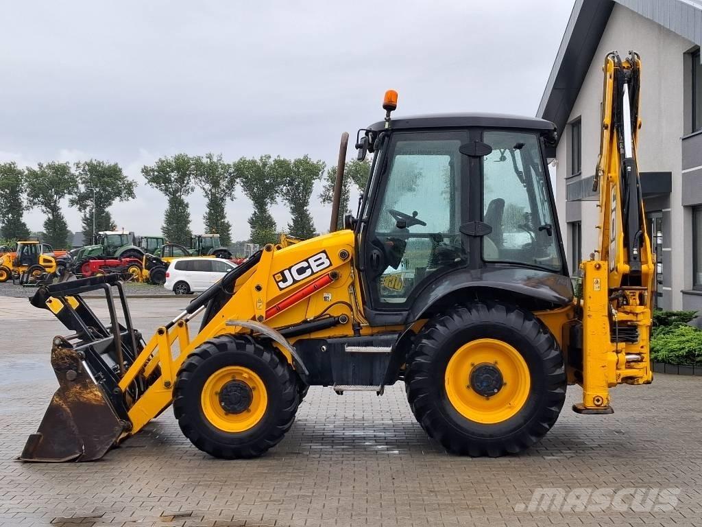 JCB 3 CX Ekskavatori-iekrāvēji